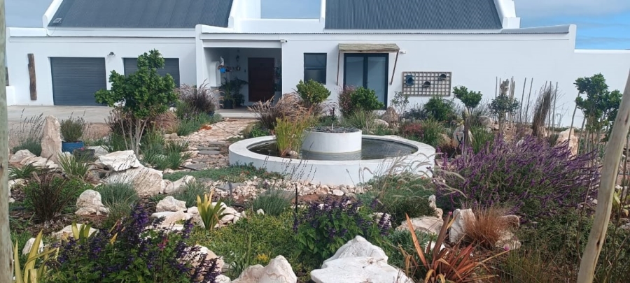  Bedroom Property for Sale in Jacobsbaai Western Cape